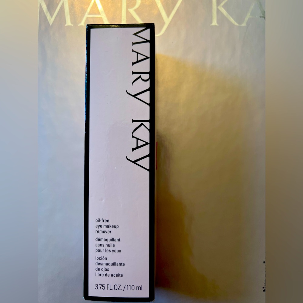 Mary Kay Oil-Free eye makeup remover